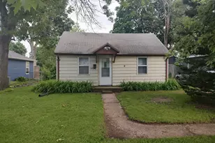 205 Pennsylvania Ave, Loves Park, IL 61111 - Photo 1
