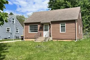 804 Jordan Pl, Rockford, IL 61108 - Photo 1