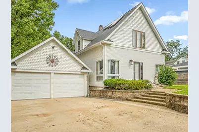 520 Division Street, Pecatonica, IL 61063 - Photo 1