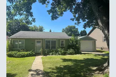 1717 Lawn Street, Savanna, IL 61074 - Photo 1