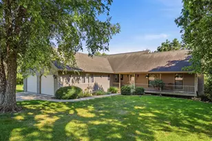 353 W Wachter Rd, Galena, IL 61036 - Photo 1
