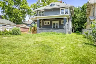 443 Hinkley Ave, Rockford, IL 61101 - Photo 1