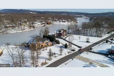 8 Lakewood Drive N, Ridgeley, WV 26753 - Photo 8