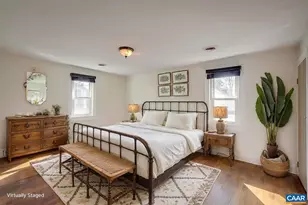 1012 Spring Hill Rd, Staunton, VA 24401 - Photo 10