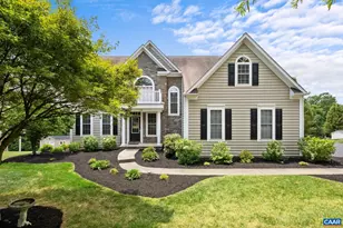 208 Claybrook Dr, Waynesboro, VA 22980 - Photo 1