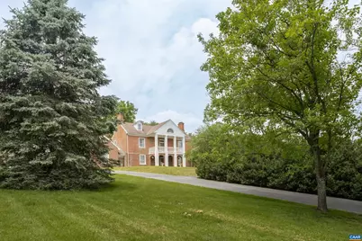 610 New Hope Rd, Staunton, VA 24401 - Photo 2