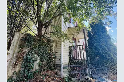 222 James Ave, Waynesboro, VA 22980 - Photo 6