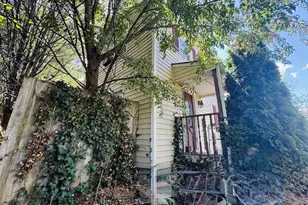 222 James Ave, Waynesboro, VA 22980 - Photo 6