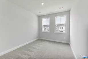 208 Sunbird Ln, Waynesboro, VA 22980 - Photo 36