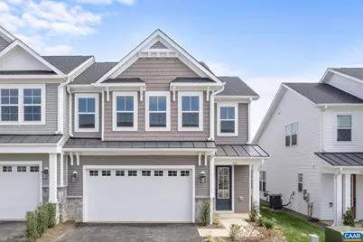 208 Sunbird Ln, Waynesboro, VA 22980 - Photo 2