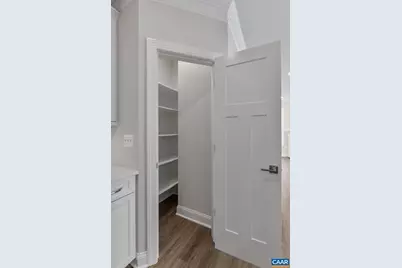 208 Sunbird Ln, Waynesboro, VA 22980 - Photo 12