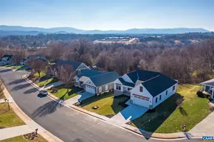 2524 Belvue Rd, Waynesboro, VA 22980 - Photo 4