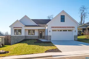 2524 Belvue Rd, Waynesboro, VA 22980 - Photo 2