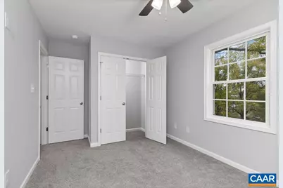 229 S Winchester Ave, Waynesboro, VA 22980 - Photo 14