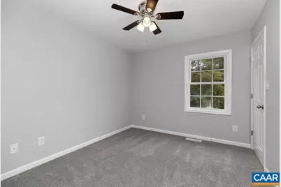 229 S Winchester Ave, Waynesboro, VA 22980 - Photo 20