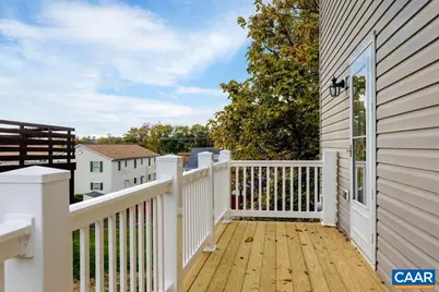 229 S Winchester Ave, Waynesboro, VA 22980 - Photo 30