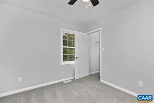 229 S Winchester Ave, Waynesboro, VA 22980 - Photo 20