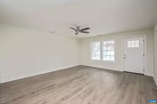 913 Gardner St, Waynesboro, VA 22980 - Photo 8