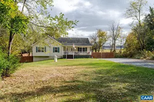 61 Golden Maple Ln, Maurertown, VA 22644 - Photo 2