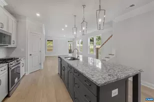 129A Springdale Rd, Waynesboro, VA 22980 - Photo 10