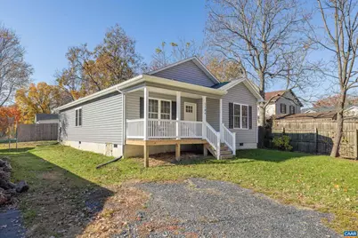 1104 Gardner St, Waynesboro, VA 22980 - Photo 1