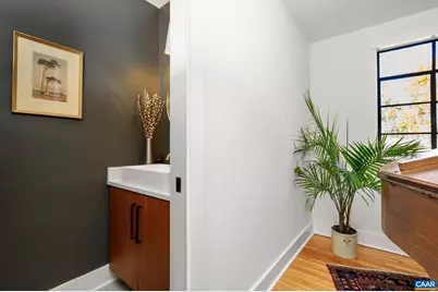 645 W Frederick St, Staunton, VA 24401 - Photo 28