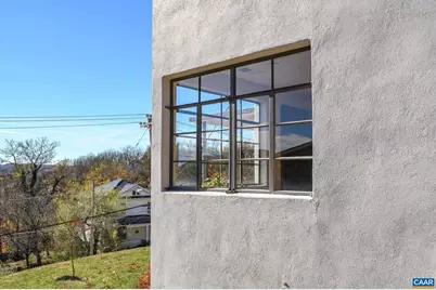 645 W Frederick St, Staunton, VA 24401 - Photo 48