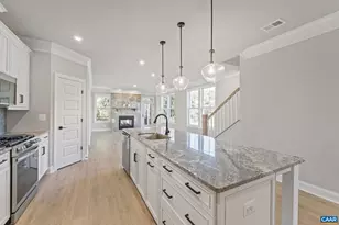 145 Sunbird Ln, Waynesboro, VA 22980 - Photo 10