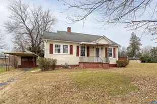 1007 Sherwood Ave, Waynesboro, VA 22980 - Photo 2