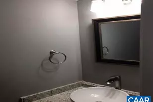 1388 5th St, Waynesboro, VA 22980 - Photo 6