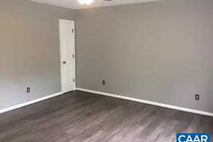 1388 5th St, Waynesboro, VA 22980 - Photo 4