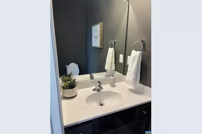 308 Cheshire Ln, Waynesboro, VA 22980 - Photo 8