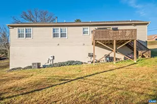 619 Essex Dr, Staunton, VA 24401 - Photo 4