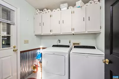 619 Essex Dr, Staunton, VA 24401 - Photo 16