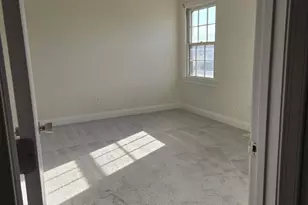 1750 Rosser Ave, Waynesboro, VA 22980 - Photo 4