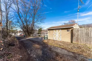 1424 B St, Waynesboro, VA 22980 - Photo 32