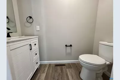 202 Robin Hood Rd, Staunton, VA 24401 - Photo 28