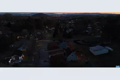 202 Robin Hood Rd, Staunton, VA 24401 - Photo 68