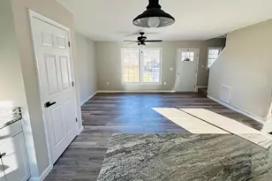 202 Robinhood Rd, Staunton, VA 24401 - Photo 22