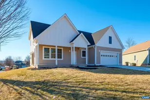 1004 High Point Ct, Waynesboro, VA 22980 - Photo 4