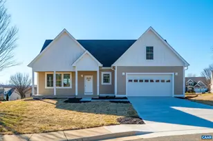 1004 High Point Ct, Waynesboro, VA 22980 - Photo 2