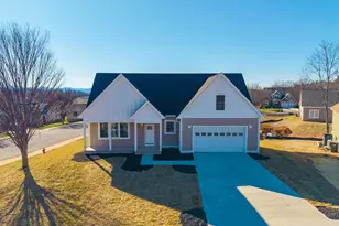 1004 High Point Ct, Waynesboro, VA 22980 - Photo 1