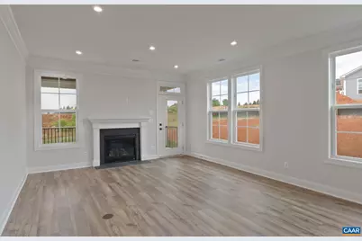 81 Springdale Rd, Waynesboro, VA 22980 - Photo 12