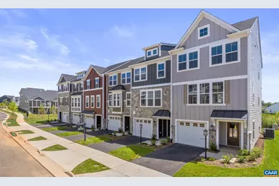 286 Gibraltar Dr, Waynesboro, VA 22980 - Photo 1