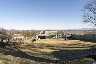 906 Alta St, Staunton, VA 24401 - Photo 4