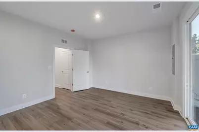 288 Gibraltar Dr, Waynesboro, VA 22980 - Photo 6