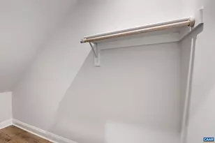 288 Gibraltar Dr, Waynesboro, VA 22980 - Photo 4