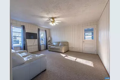 628 N Augusta Ave, Waynesboro, VA 22980 - Photo 10