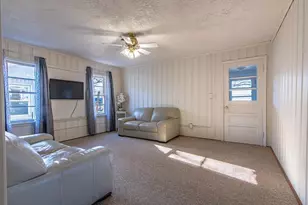 628 N Augusta Ave, Waynesboro, VA 22980 - Photo 10