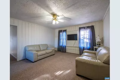 628 N Augusta Ave, Waynesboro, VA 22980 - Photo 14